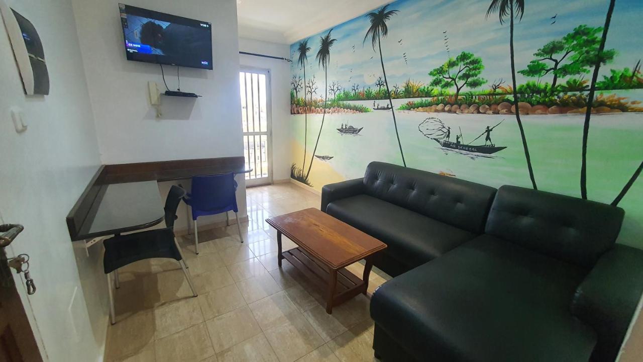 Bricos Appartement Sud Foire Dakar Esterno foto