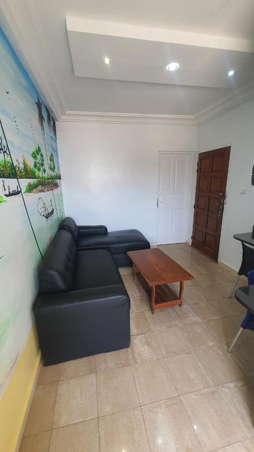 Bricos Appartement Sud Foire Dakar Esterno foto