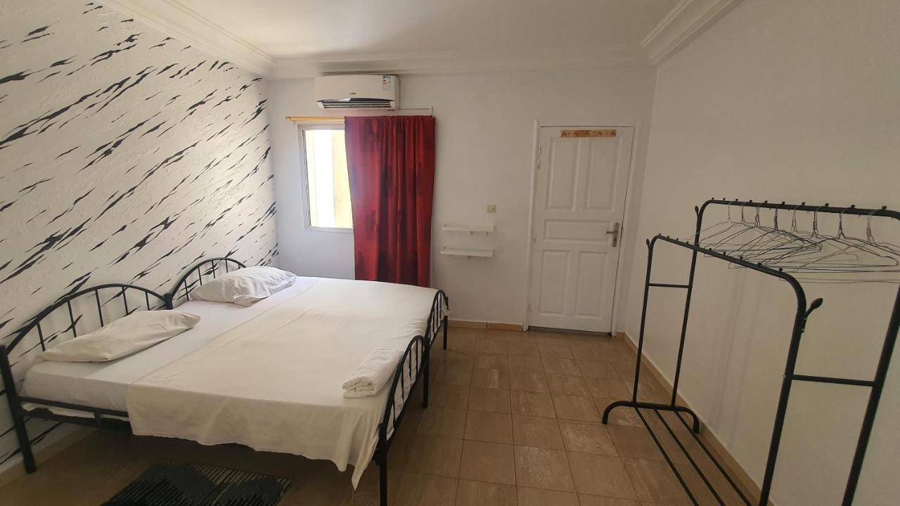 Bricos Appartement Sud Foire Dakar Esterno foto